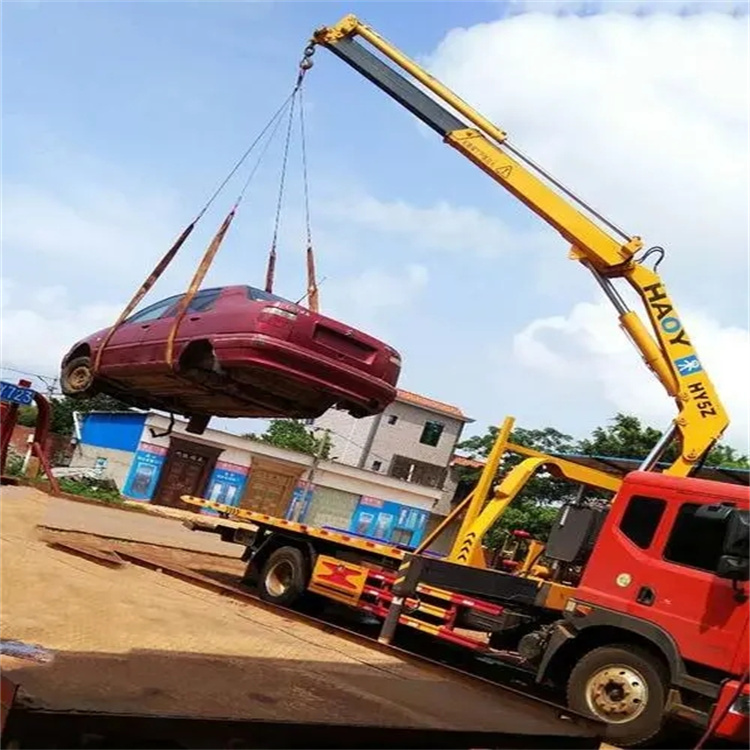 庆元县吊车吊汽车的正确方法